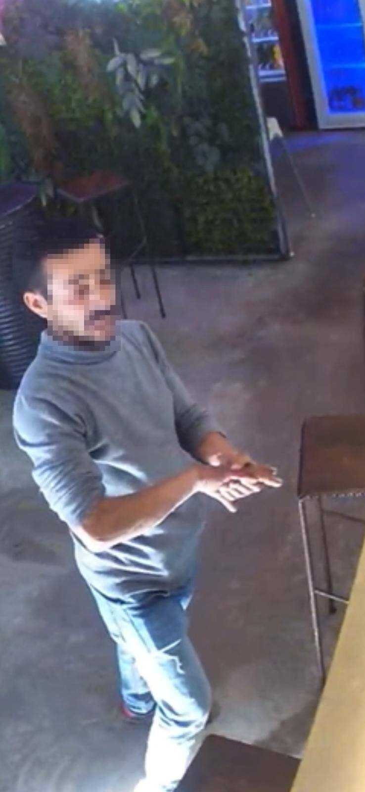 Fotografía del presunto autor de los robos en Artà, con el rostro pixelado por imperativo legal