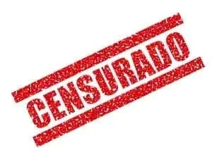 Sello en tinta roja con la palabra CENSURADO en mayúsculas inclinada en diagonal que ilustra la opacidad institucional