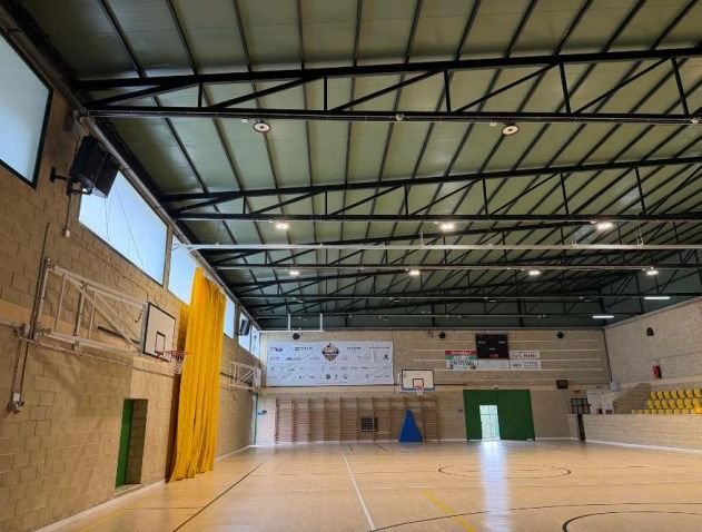 Pista deportiva cubierta del polideportivo Marga Fullana en Sant Llorenç des Cardassar